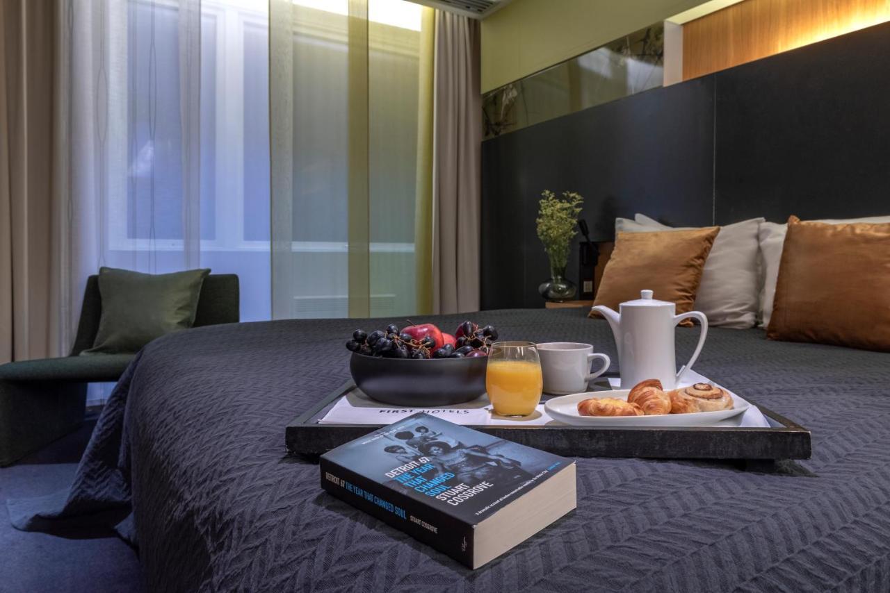 First Grims Grenka Hotel