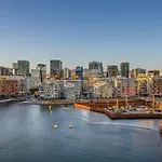 Amazing Luxury Apartment On The Waterfront! 73Sqm