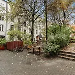 Classic, Unique And Charming - Popular Area