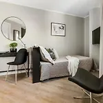 Queen Astrids Aparthotel