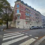 Apartment With Balcony In Erling Skjalgssons