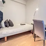 **Modern ***Central ***Rooftop *** You\'Ll Love It