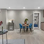 Modern In A Luxurious Area - Super Central - 6 Pax