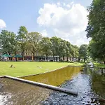 Popular Area, Central, 55M2, 1-4 Guests