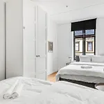 Spacious And Exclusive Apartment In The City Centre