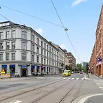 Spacious And Exclusive Apartment In The City Centre