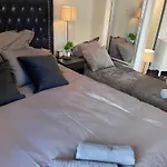 Luxurious Modern Room In Central Oslo - Eur 4K Expensive Bed And 82\
