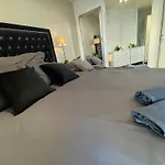 Luxurious Modern Room In Central Oslo - Eur 4K Expensive Bed And 82\