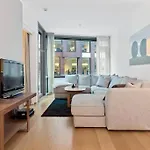 Luxury Apartment By The Beach