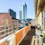Best Location Central Station& Garage Parking