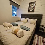 Private Room - 6 In A Luxury Villa Chalet Style