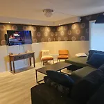 Full Privacy Townhome In Oslo With Wifi