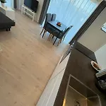 Lisas Apartment, Private New 2 Rooms With Big Windows, Share With Nobody