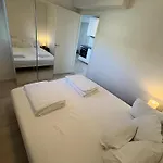 Lisas Apartment, Private New 2 Rooms With Big Windows, Share With Nobody