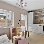 Dinbnb Apartments L 1 Min To Mathallen I Backyard I 24L7 Check-In
