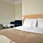 Home Hotel Savoy