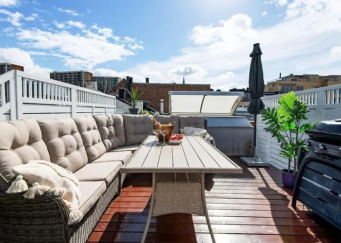 Live On The Roof Of Oslo City Center