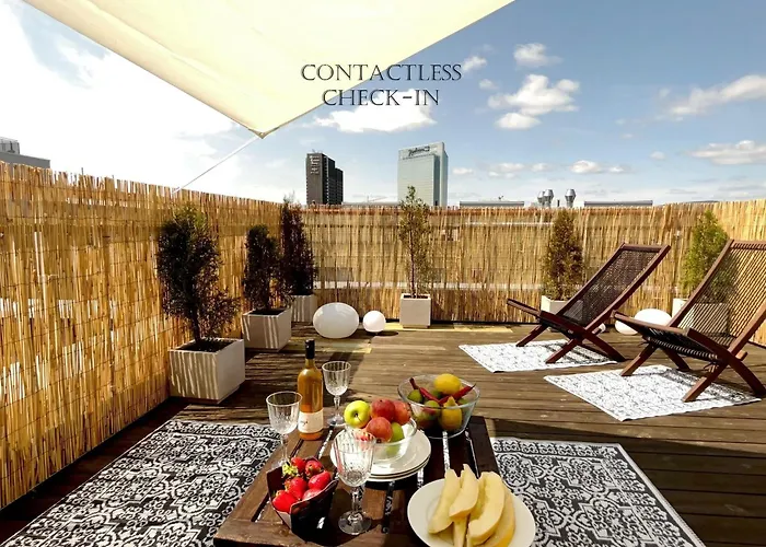 City Center Flat W Roof Top Terrace & Free Parking