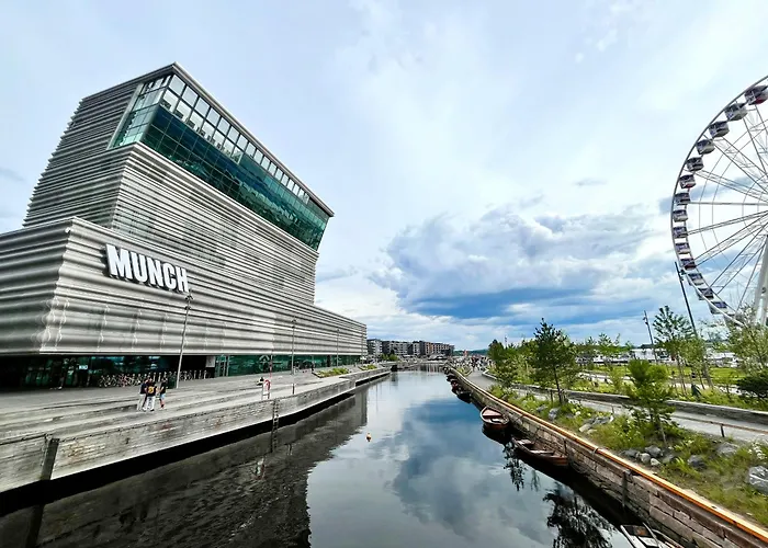 Bjorvika Opera & Munch Area - By The Sea & In The City, Near Oslo Centralstation