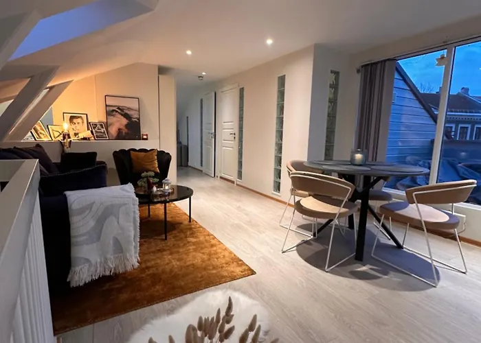 Oslo Central Loft Lounge