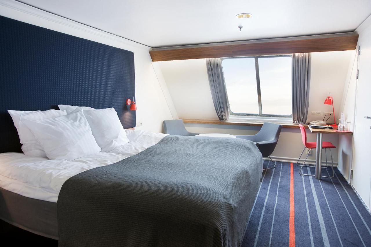 Dfds Minicruise - Copenhagen - *