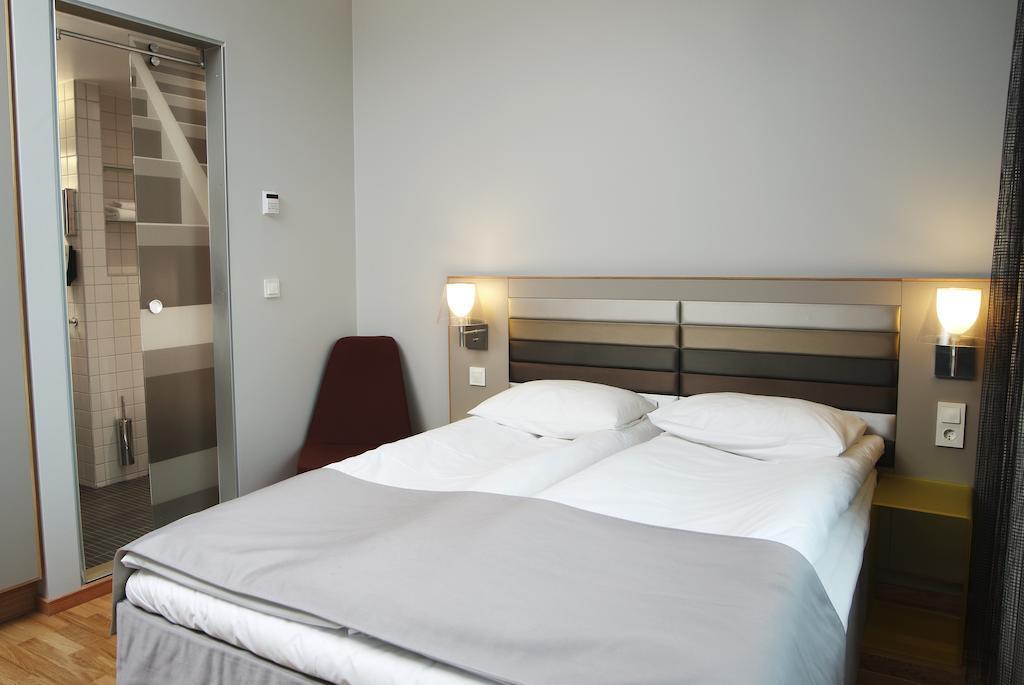 Quality 33 Otel