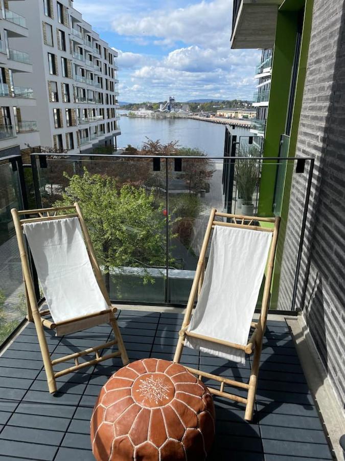Pangsapuri Exclusive Apartment, Sea View To Fjord, Located On Water In Center