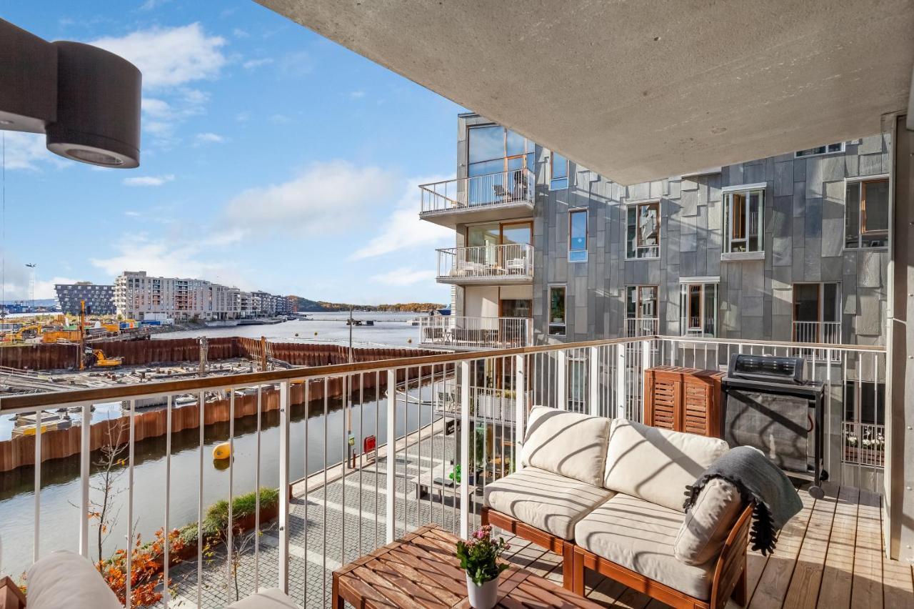 Amazing Luxury On The Waterfront! 73sqm Leilighet