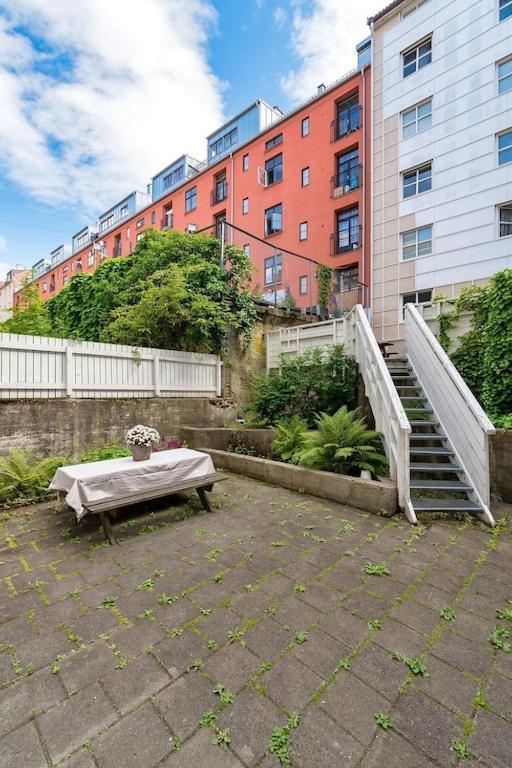Appartement Lovely With Two Large Bedrooms Nearby Opera, Vis A Vis Botanical Garden Oslo