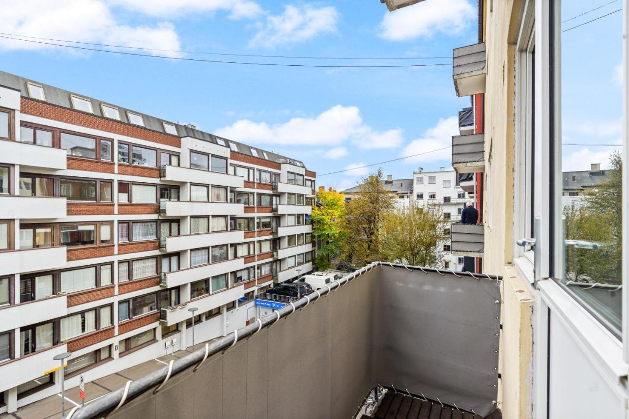 Small And Cheap - 6 Ppl - Super - Balcony