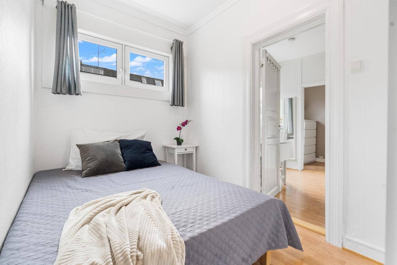 Small And Cheap - 6 Ppl - Super - Balcony