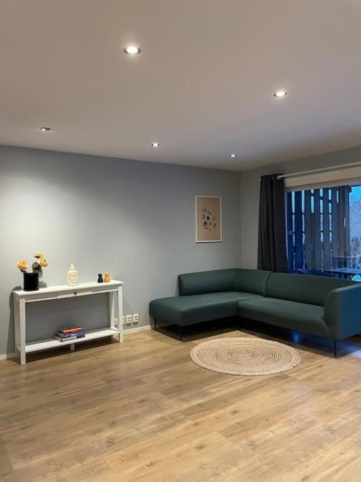 Holiday home Platinum House - Centrally Located With Facilities *