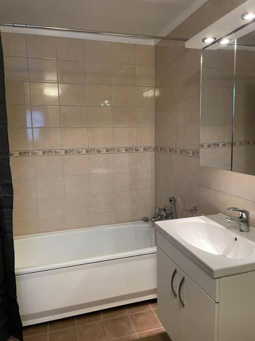 Holiday home Platinum House - Centrally Located With Facilities Oslo