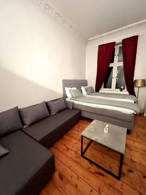 Lovely Private In By Royal Palace At Apartamento Oslo