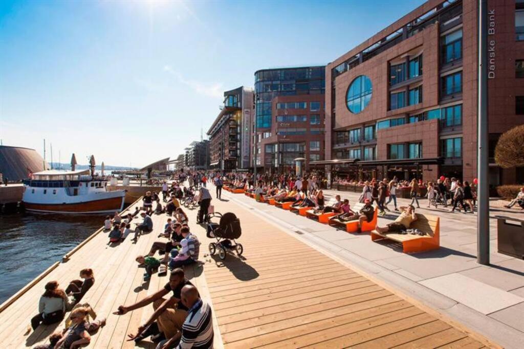 Tjuvholmen / Aker Brygge - Most Expensive Area In Oslo! * Oslo