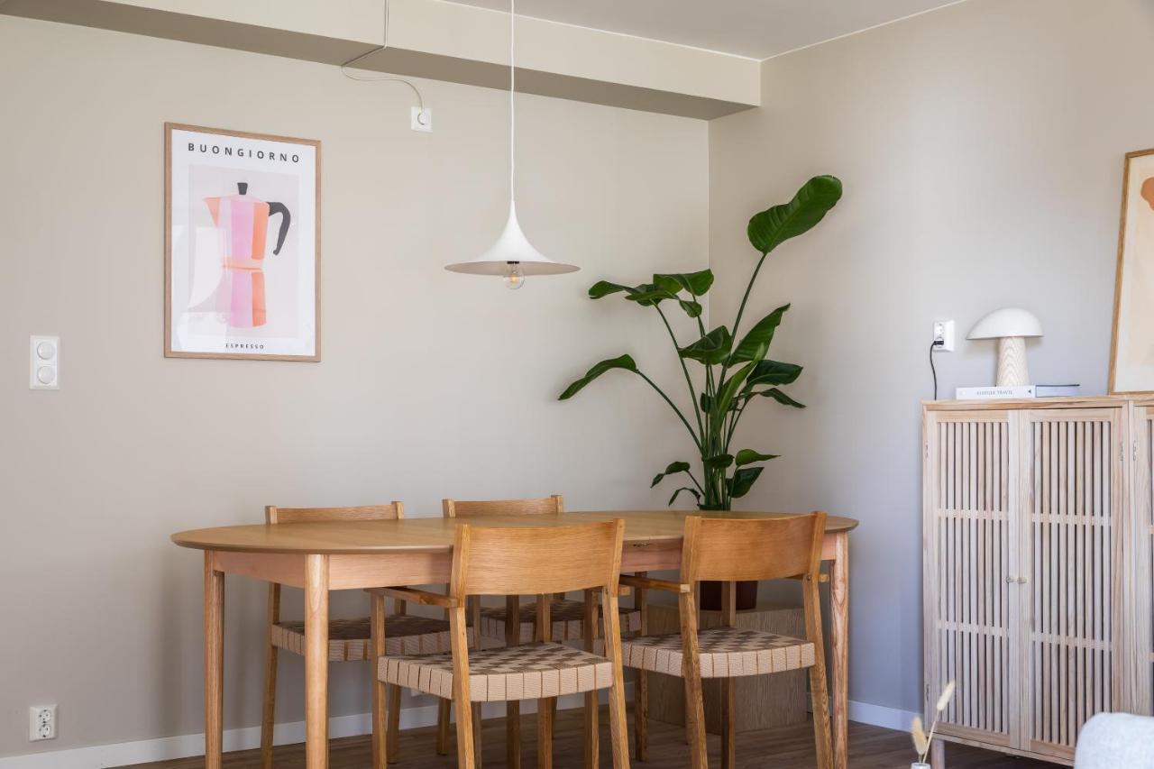 Apartment Scandinavian Apartment: Modern Two-bedroom With Terrace Near Storo Storsenter