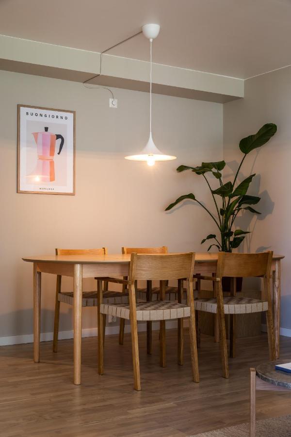 Apartment Scandinavian Apartment: Modern Two-bedroom With Terrace Near Storo Storsenter