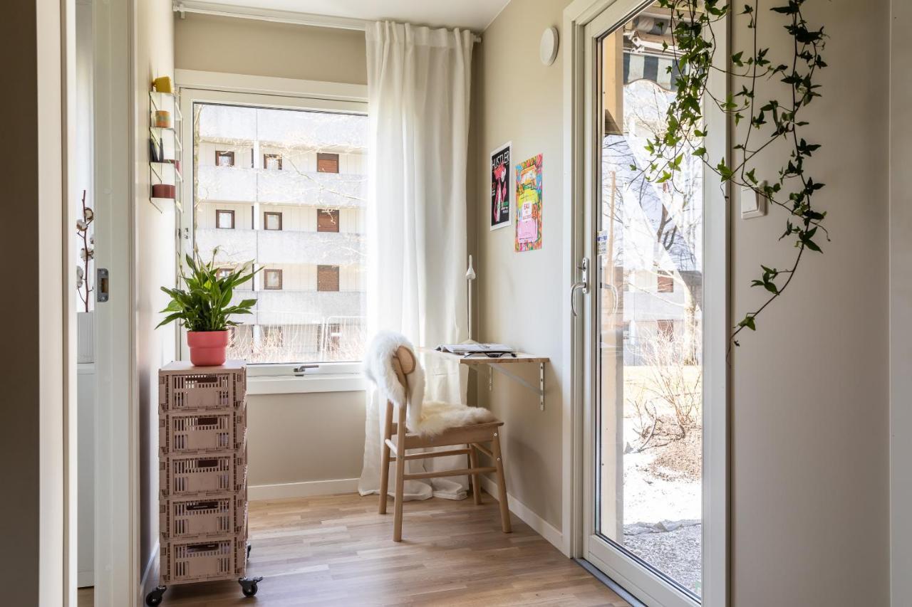 Scandinavian Apartment: Modern Two-bedroom With Terrace Near Storo Storsenter Apartment Oslo