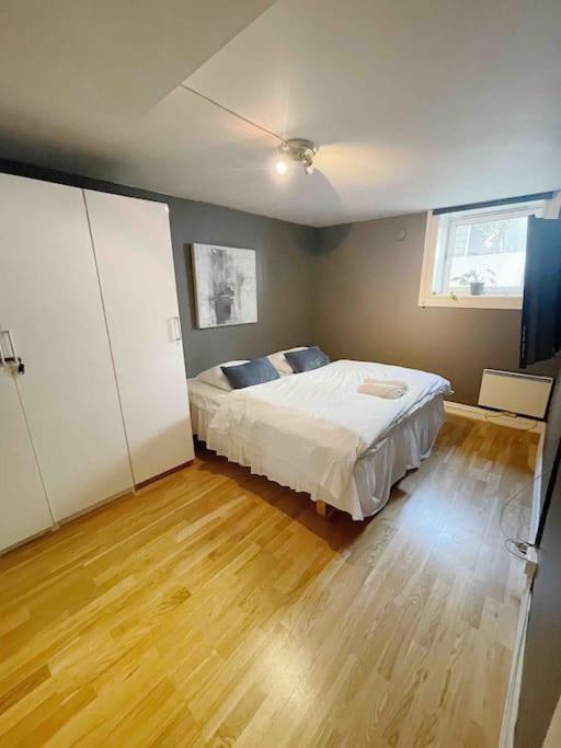 Your Ultimate Group Getaway - Central In Vibrant Bislett *
