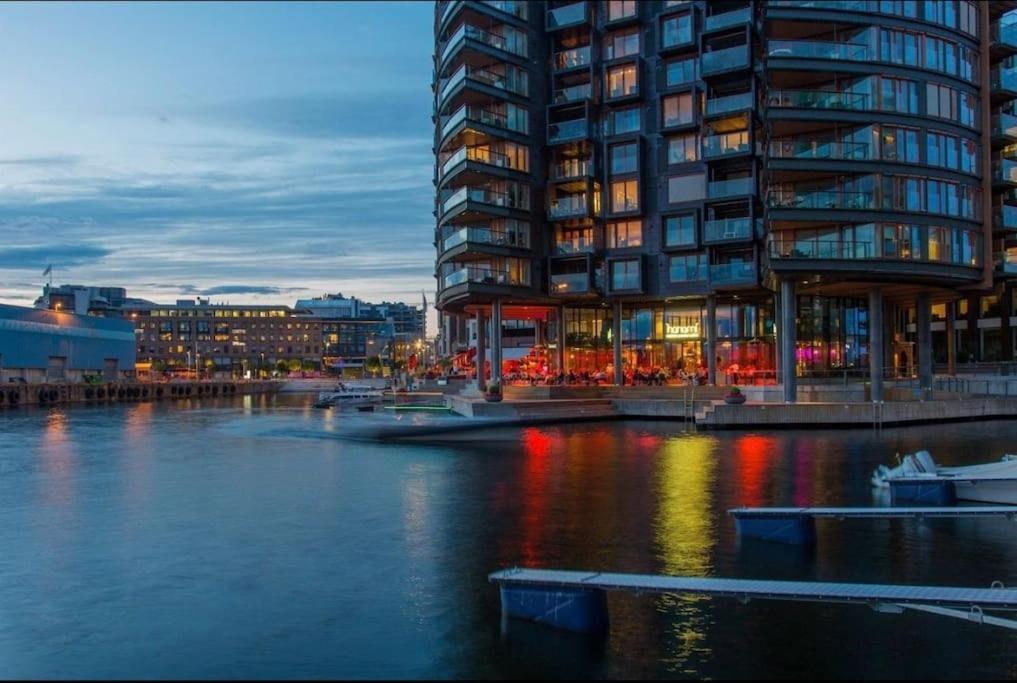 Aker Brygge - Sjoside Hjem - Sentral Beliggenhet Pangsapuri