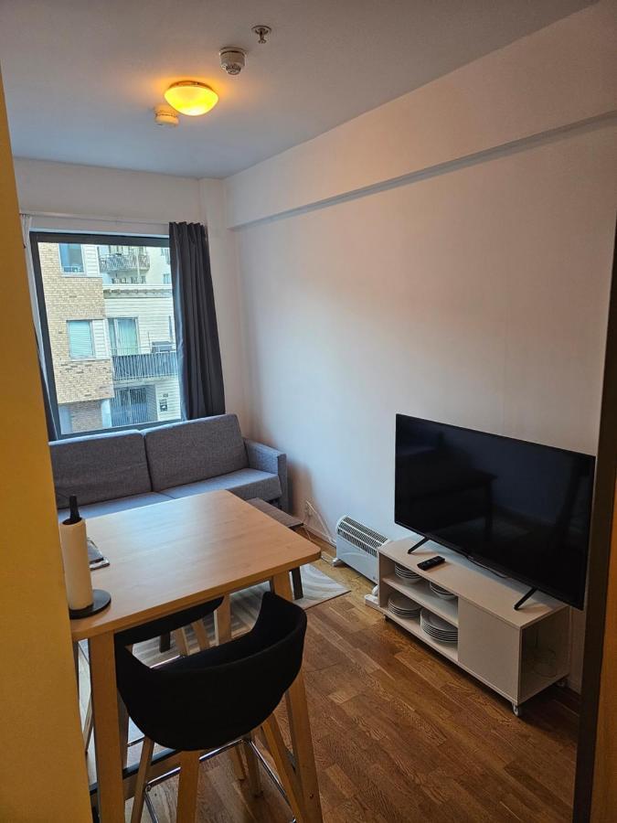 Apartment Small Dorm 6 Min From Centralstation!