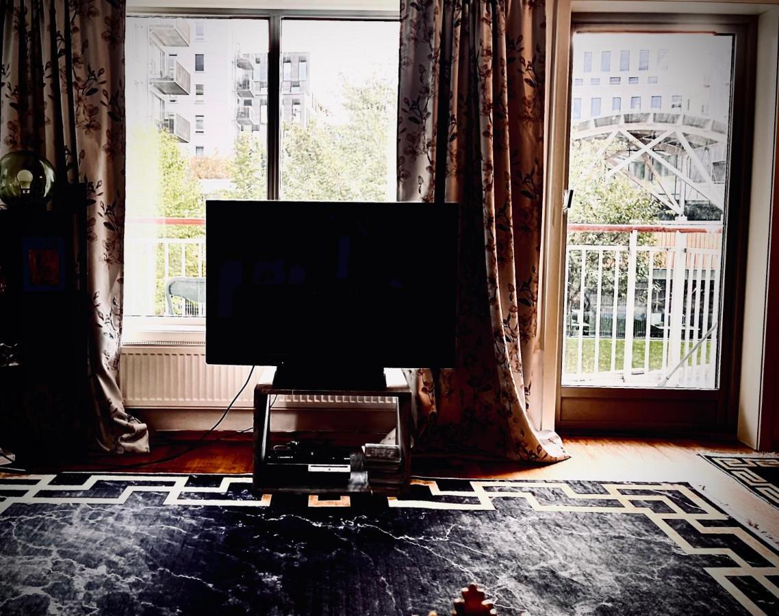 Apartment Chimera