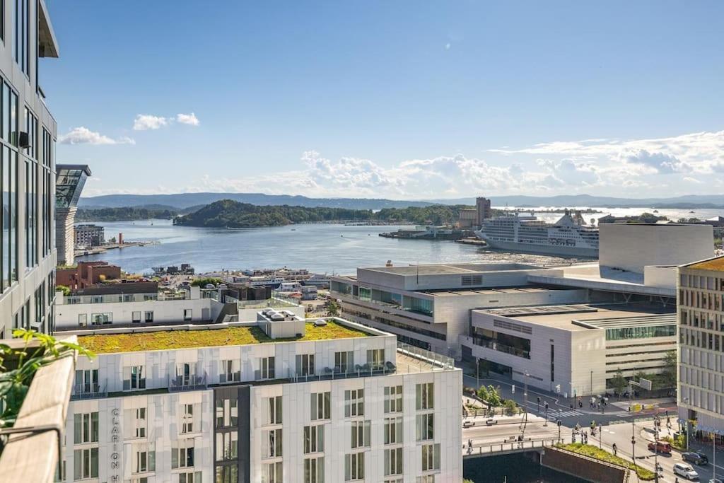 Căn hộ Modern 2bed Sea View @ Barcode Oslo
