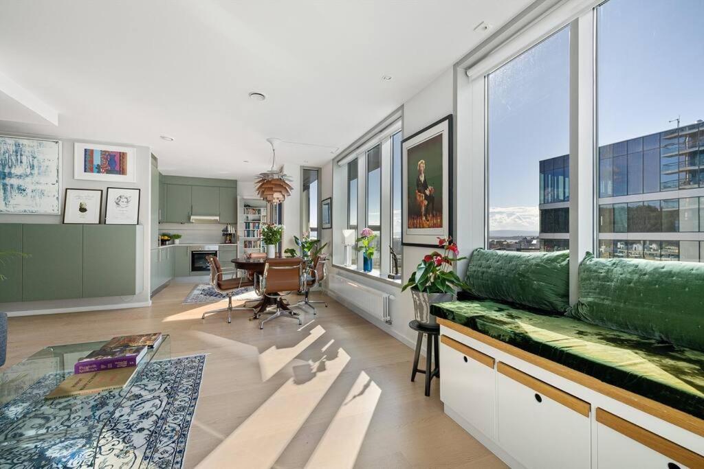 Căn hộ Modern 2bed Sea View @ Barcode Oslo