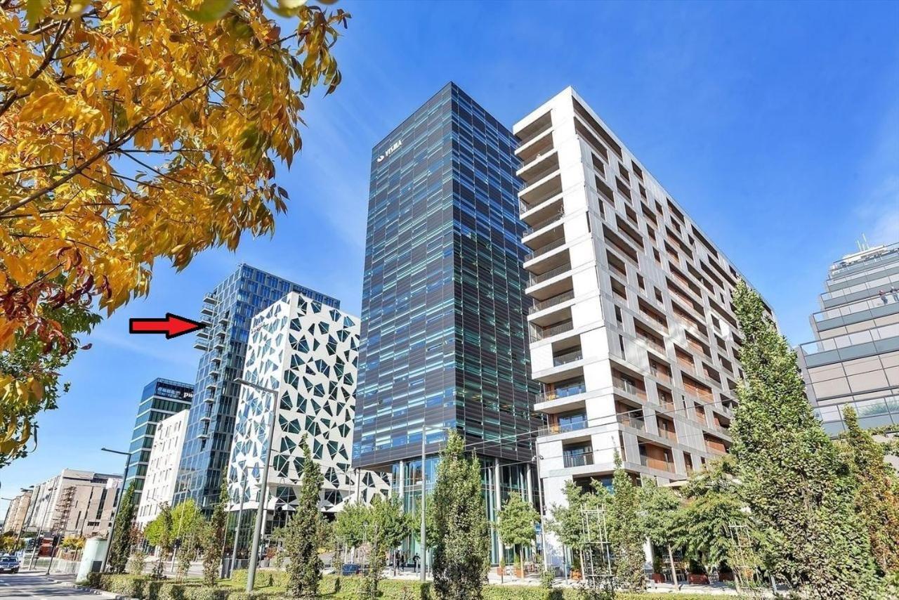 Modern 2bed Sea View @ Barcode *