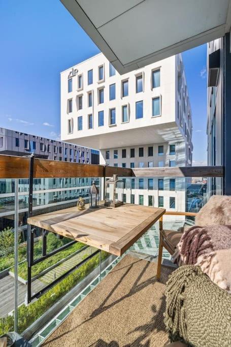 Modern 2bed Sea View @ Barcode * Oslo
