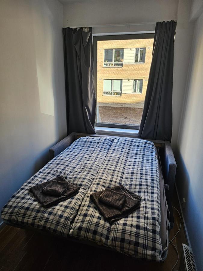 Small Dorm 6 Min From Centralstation! Apartment *