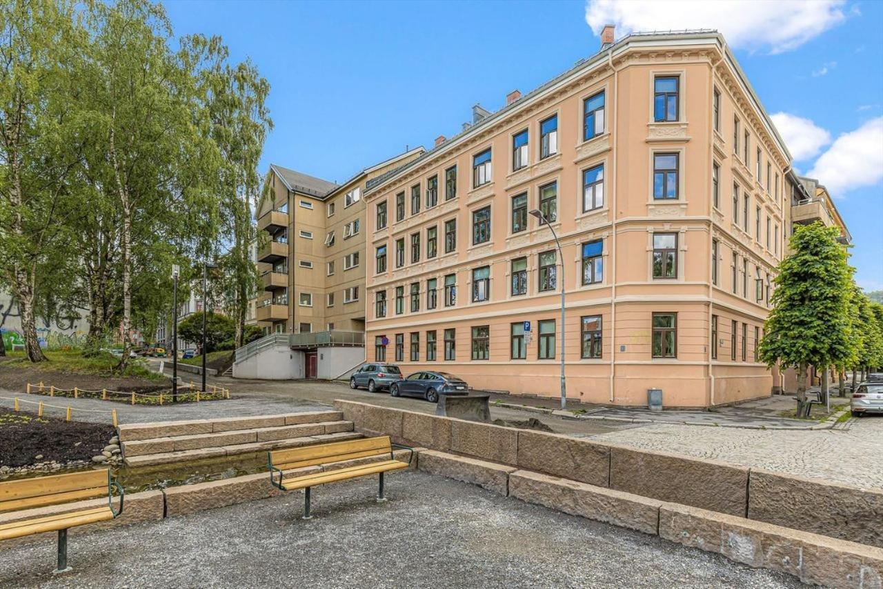 Daire Modern And Apartment, 6 Mins To *