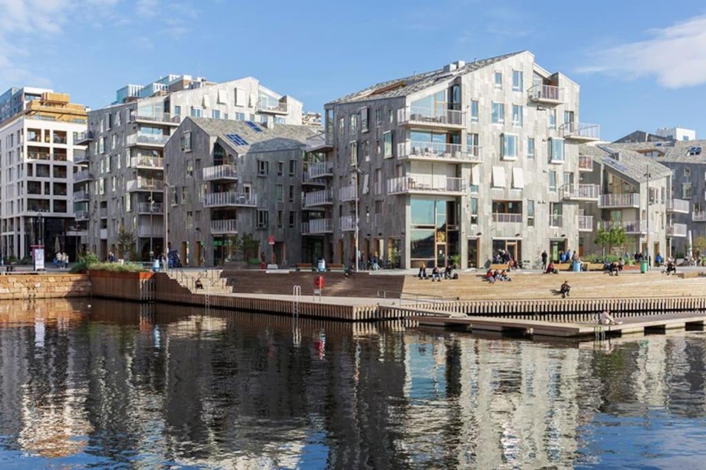 New Waterfront - Centre