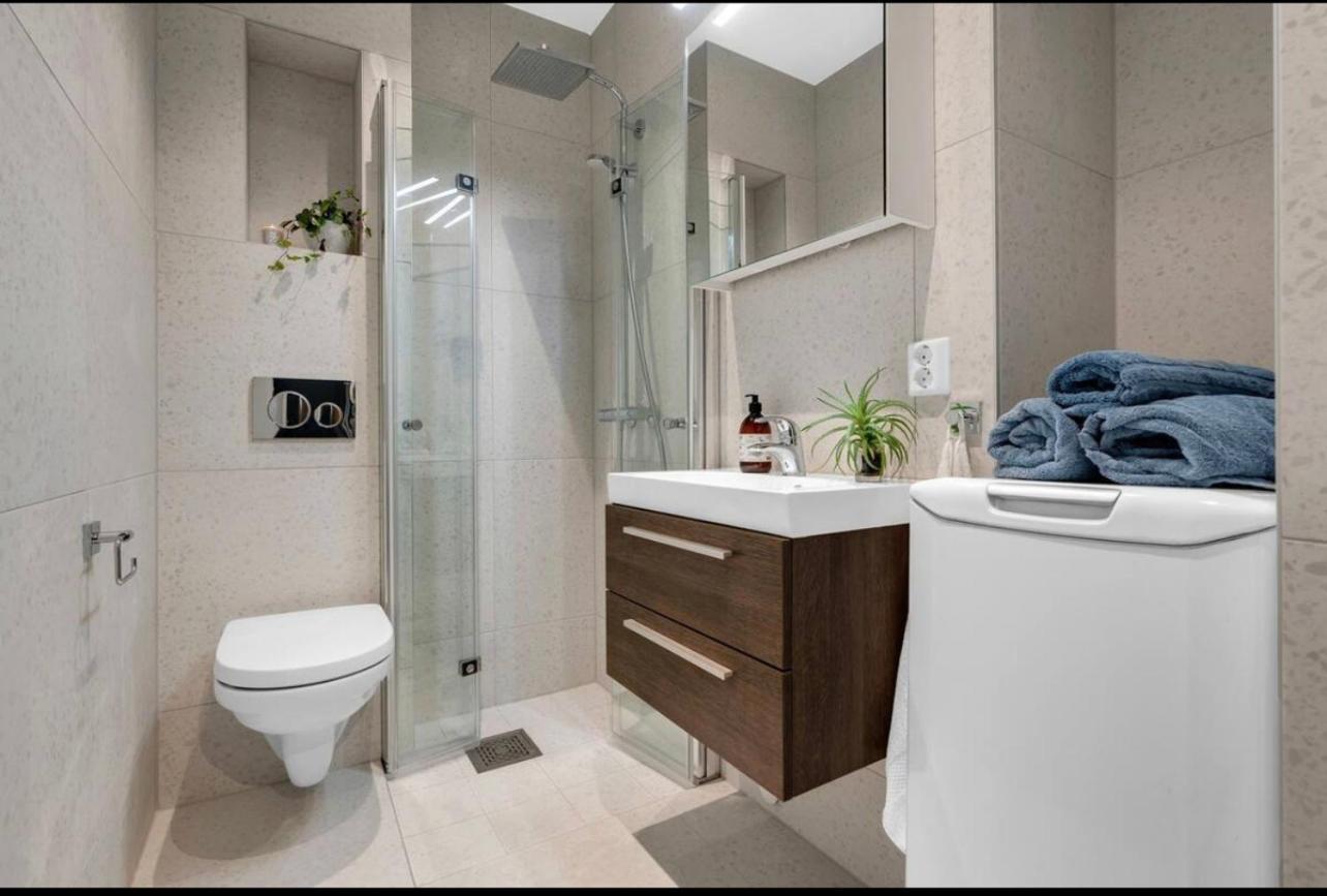Alexander Kiellands Plass - City Center *